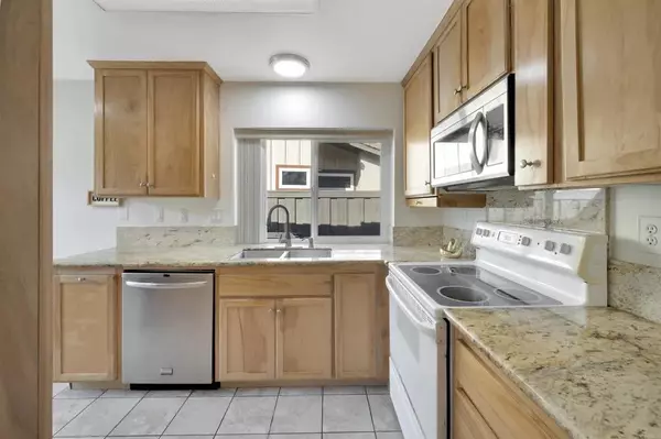 Rancho Penasquitos, CA 92129,9525 High Park Lane