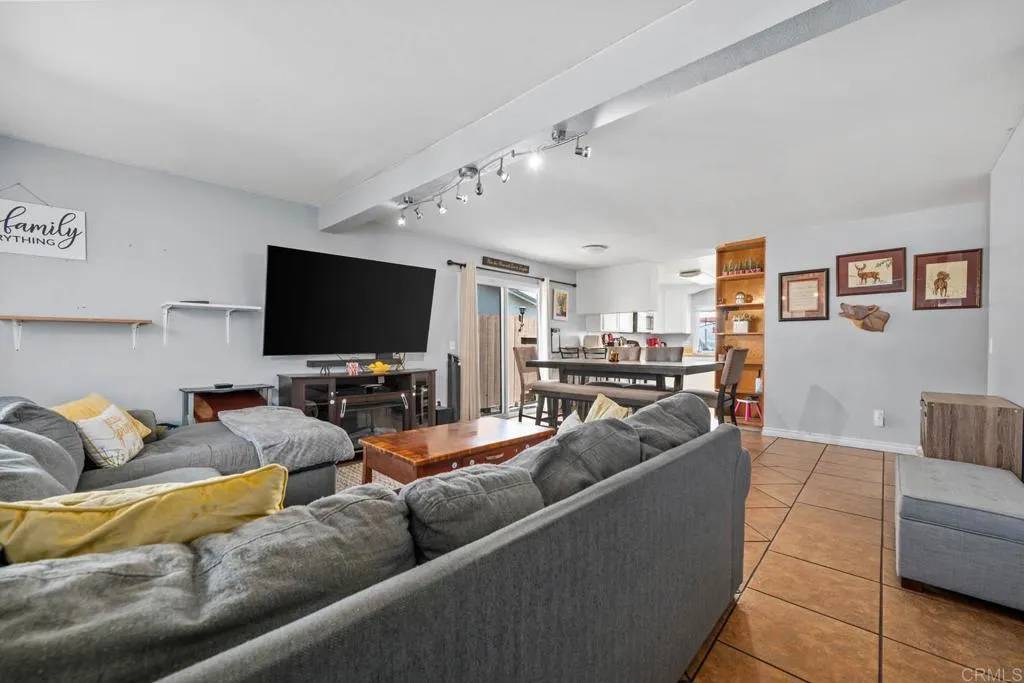 San Diego, CA 92114,865 Worthington Street