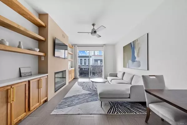 San Diego, CA 92101,445 Island Avenue #321