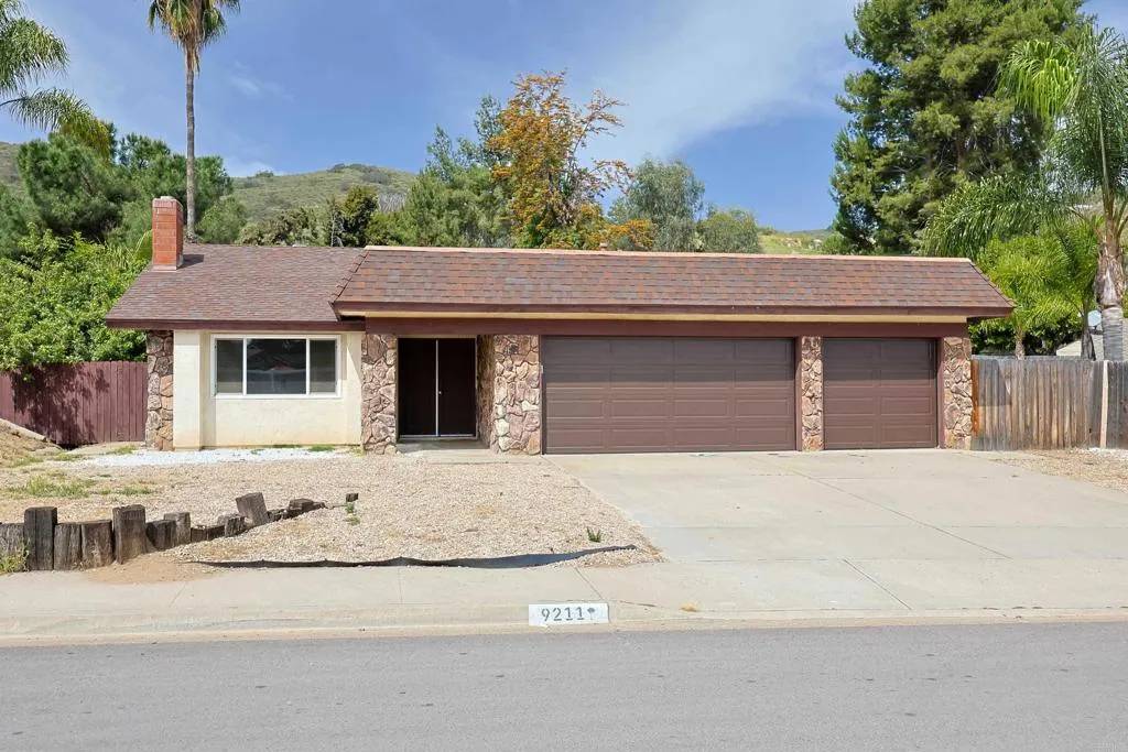 9211 Calle Lucia, Lakeside, CA 92040