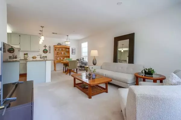 San Diego, CA 92127,14676 Via Fiesta #2