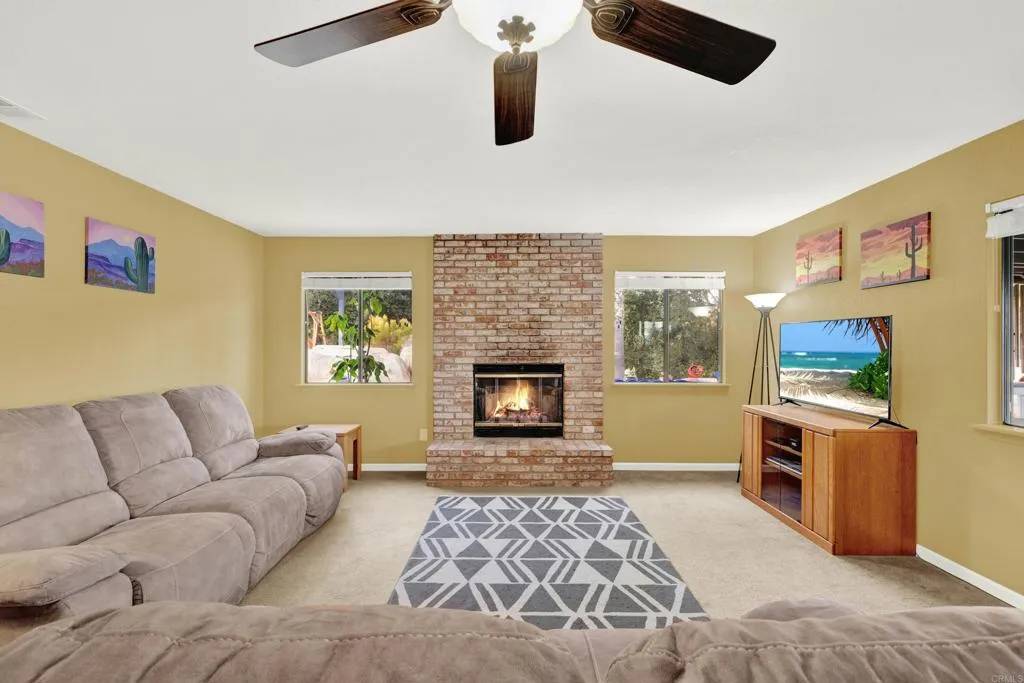 Lakeside, CA 92040,11152 Toyon Hill