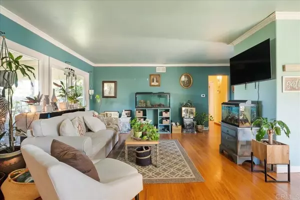 El Cajon, CA 92020,646 Downer Avenue