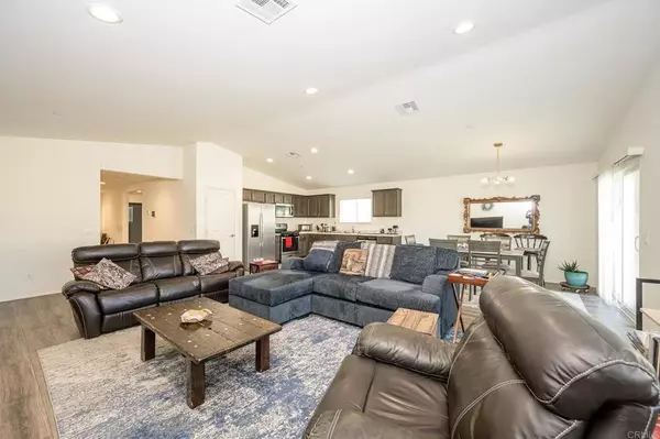 San Jacinto, CA 92582,501 Black Cherry Street