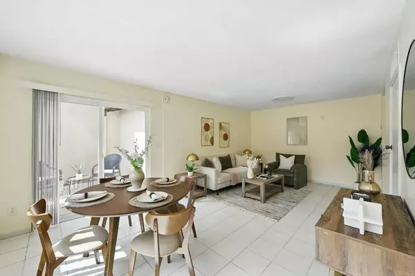 Rancho Bernardo (san Diego), CA 92128,12234 Rancho Bernardo Rd #A