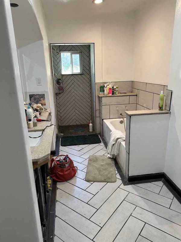 San Marcos, CA 92069,2909 S Santa Fe Ave