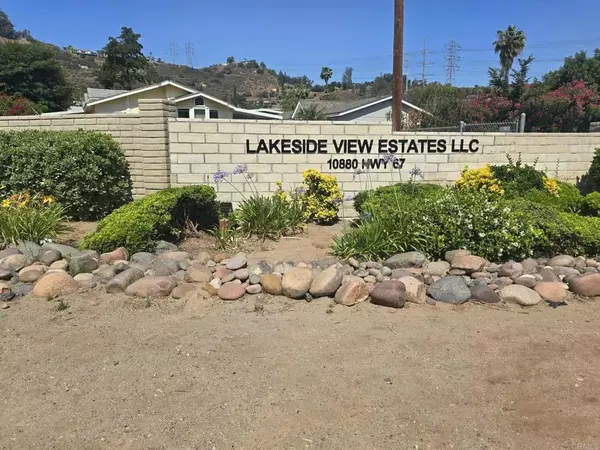 Lakeside, CA 92040,10880 Highway 67 #58