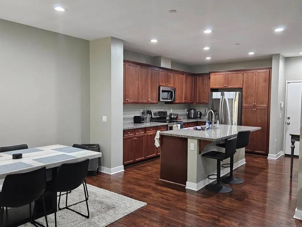 Santee, CA 92071,7508 EAGLE Drive