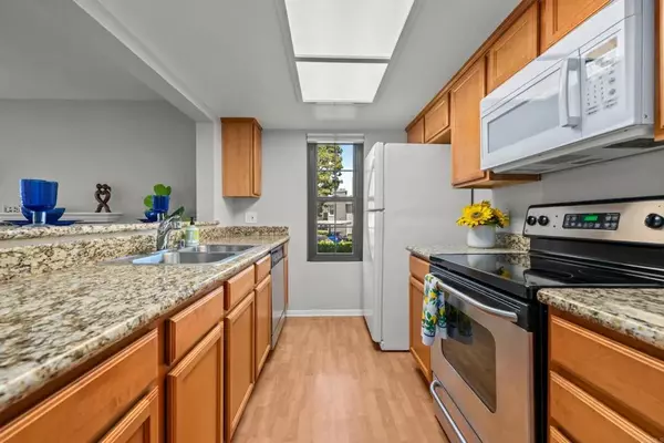 Rancho Bernardo (san Diego), CA 92128,15032 Avenida Venusto #179