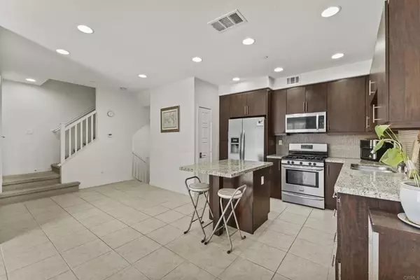 San Marcos, CA 92078,2192 Cosmo Way