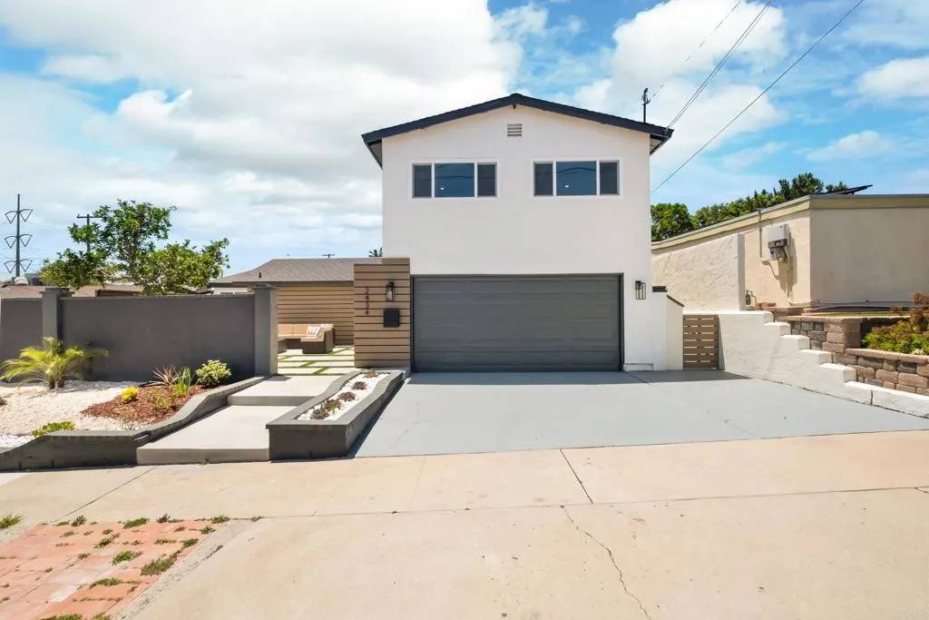 San Diego, CA 92123,2434 Moonstone Drive