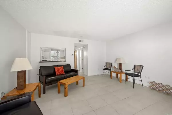 Chula Vista, CA 91910,429 Woodlawn Avenue #D