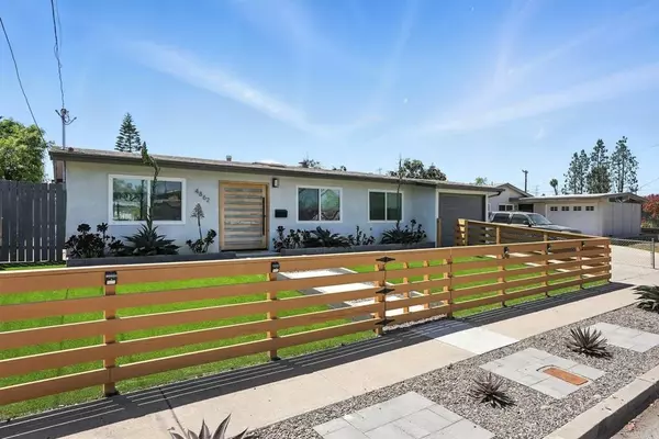 San Diego, CA 92117,4862 Kesling Court