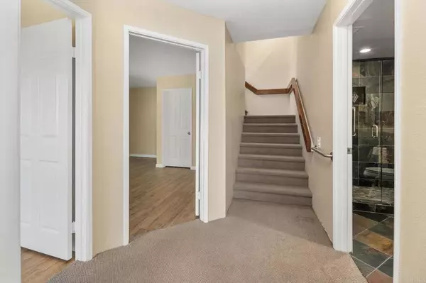 San Diego, CA 92110,5983 Gaines Street