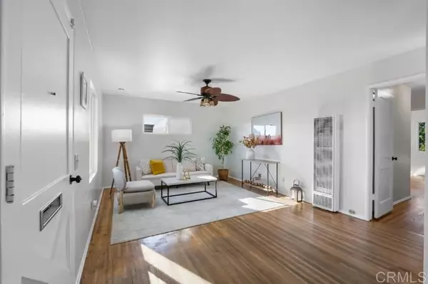 San Diego, CA 92117,4454 Ute Drive