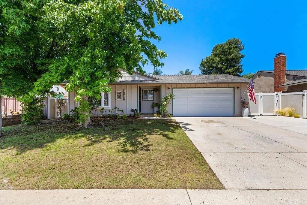 10048 Waynecrest Lane, Santee, CA 92071