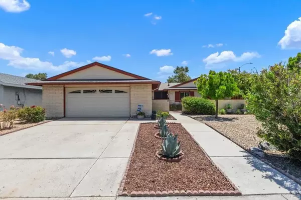 9603 Pebble Beach Drive, Santee, CA 92071