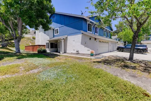 San Diego, CA 92139,1403 Manzana Way