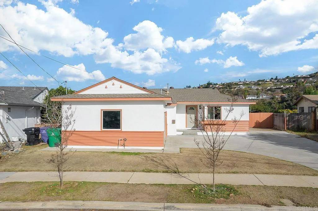 San Diego, CA 92120,5648 Hamill Avenue