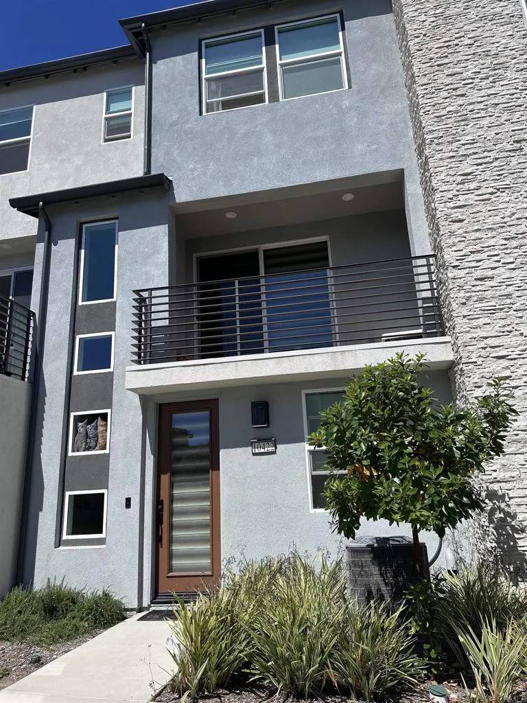 10422 Adamson Way, San Diego, CA 92126