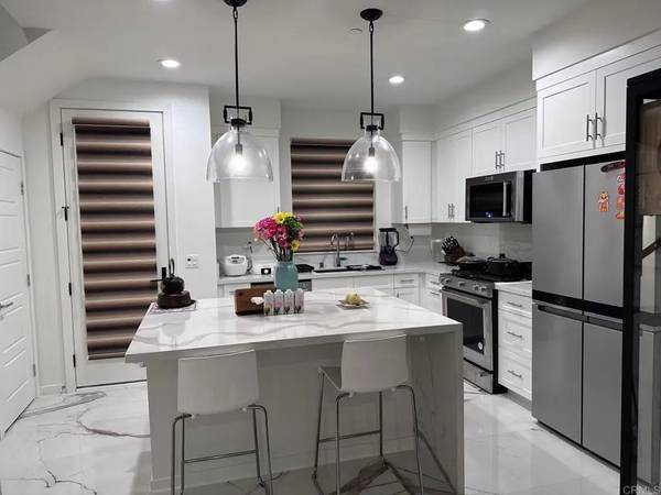 San Diego, CA 92126,10422 Adamson Way