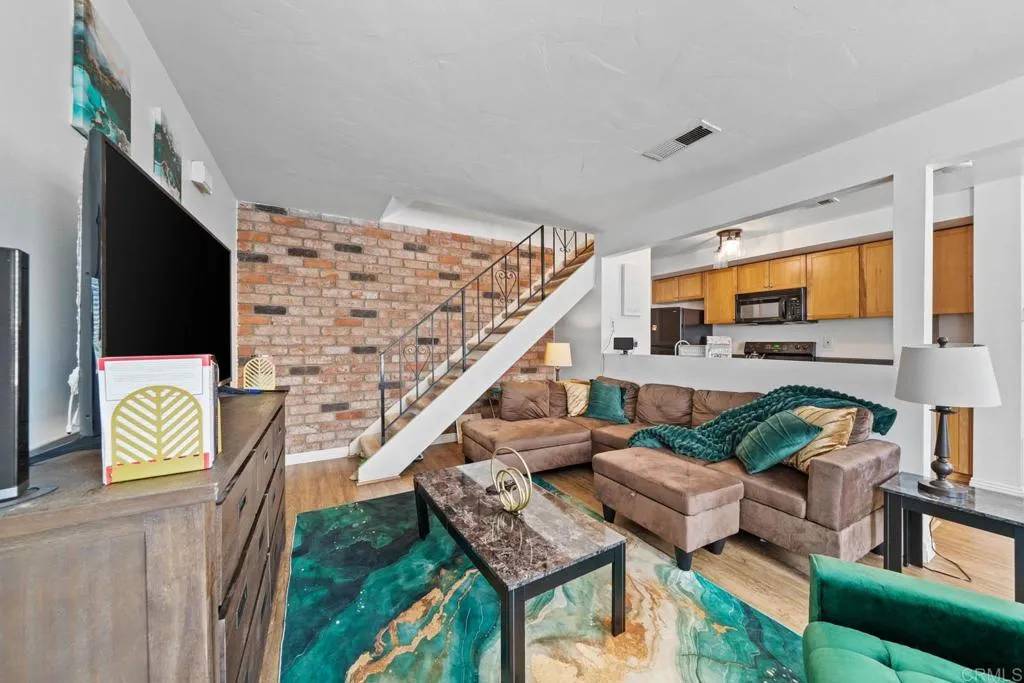 Lakeside, CA 92040,12156 Wintergreen Drive #2