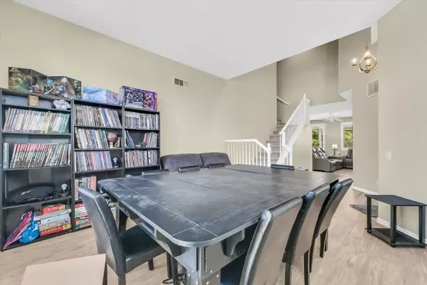 Lake Elsinore, CA 92532,34233 Toyon Court