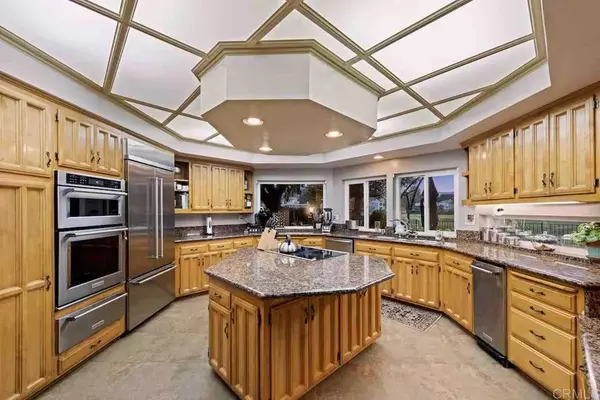 Ramona, CA 92065,15548 INDIAN HEAD CT