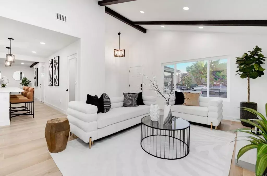 Chula Vista, CA 91911,1255 Pecan Place