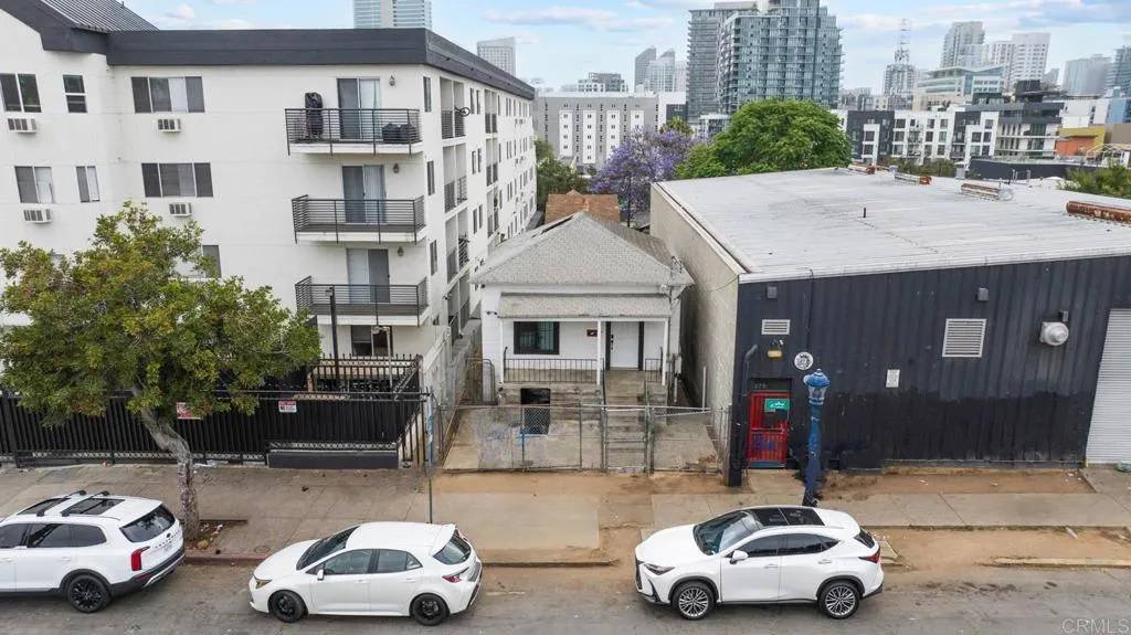 254 17Th Street, San Diego, CA 92101