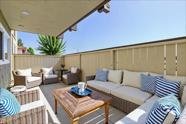 Oceanside, CA 92058,615 Fredricks Avenue #157