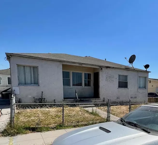 5245 Churchward Street, San Diego, CA 92114