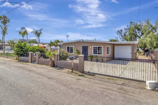 133 Lotus Dr, Chula Vista, CA 91911