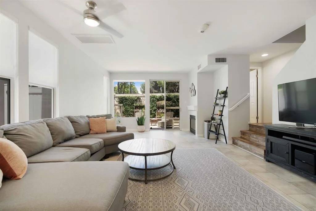 Chula Vista, CA 91910,1148 Valdivia Ct