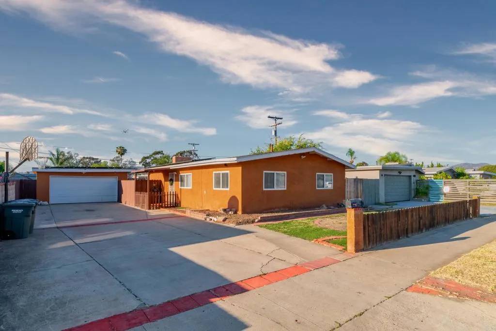626 E Madison Avenue, El Cajon, CA 92020