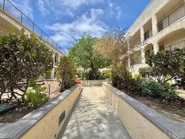 4545 Arizona Street #104, San Diego, CA 92116