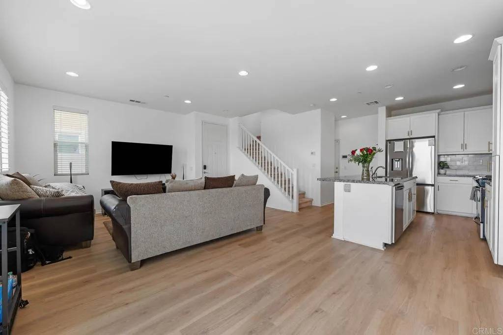 5441 San Roberto, San Diego, CA 92154
