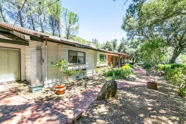 28721 Lebanon Road, Pine Valley, CA 91962