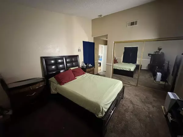 San Jacinto, CA 92583,1365 Yorktown Circle