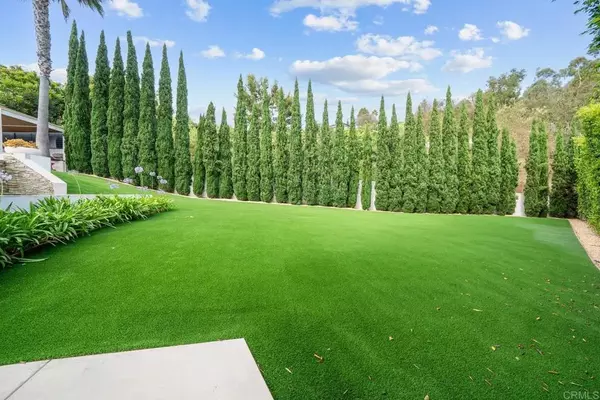 La Jolla, CA 92037,7713 Esterel Dr