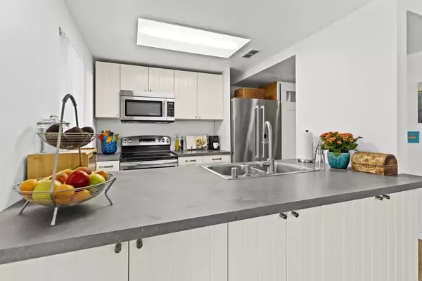 Santee, CA 92071,7883 Rancho Fanita Drive #A