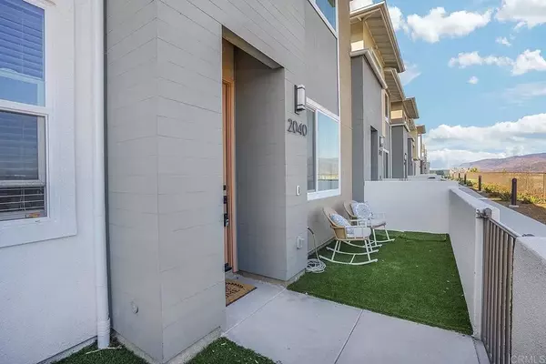 Chula Vista, CA 91913,2040 Bluestone Circle