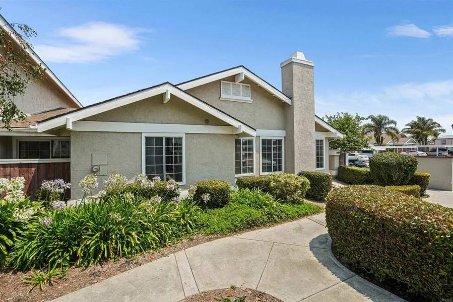 231 Riverview Way, Oceanside, CA 92057