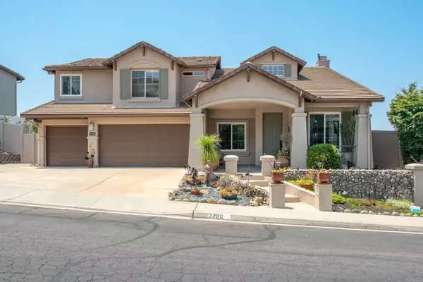 Alpine, CA 91901,2288 Boulders Ct