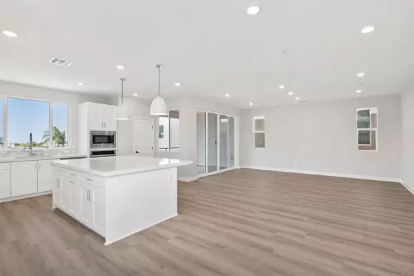 San Diego, CA 92128,11810 Ella Way