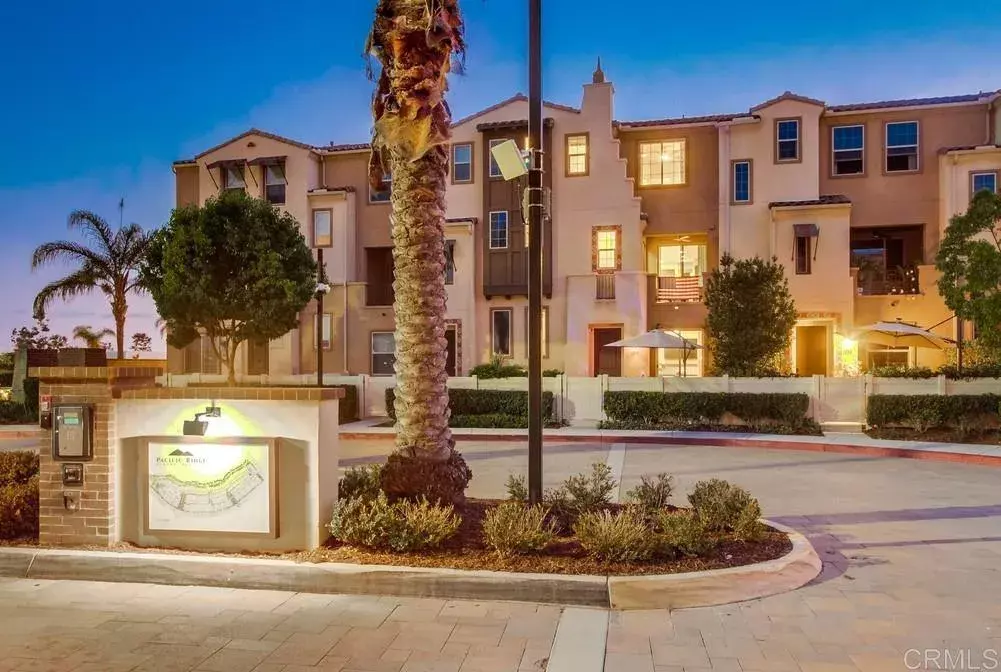 Oceanside, CA 92056,1251 Via Lucero