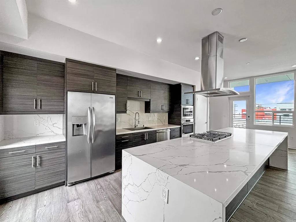 San Diego, CA 92104,3047 North Park Way #302