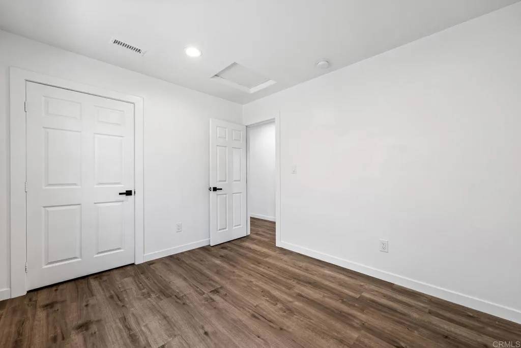 San Diego, CA 92117,4585 Mount Henry Place