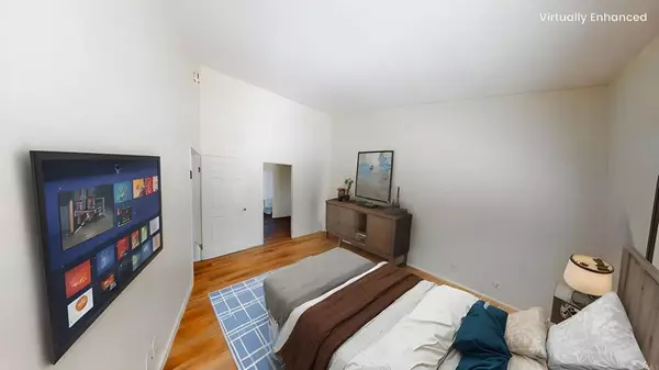 La Jolla, CA 92037,8340 Via Sonoma #F