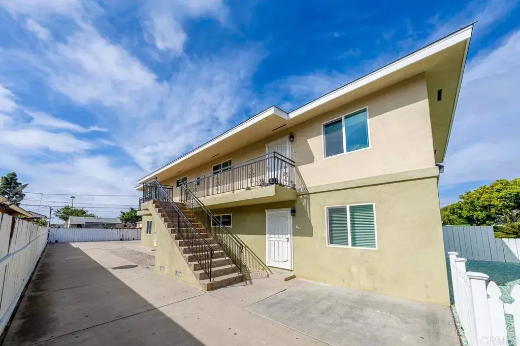 Chula Vista, CA 91910,122 Jefferson